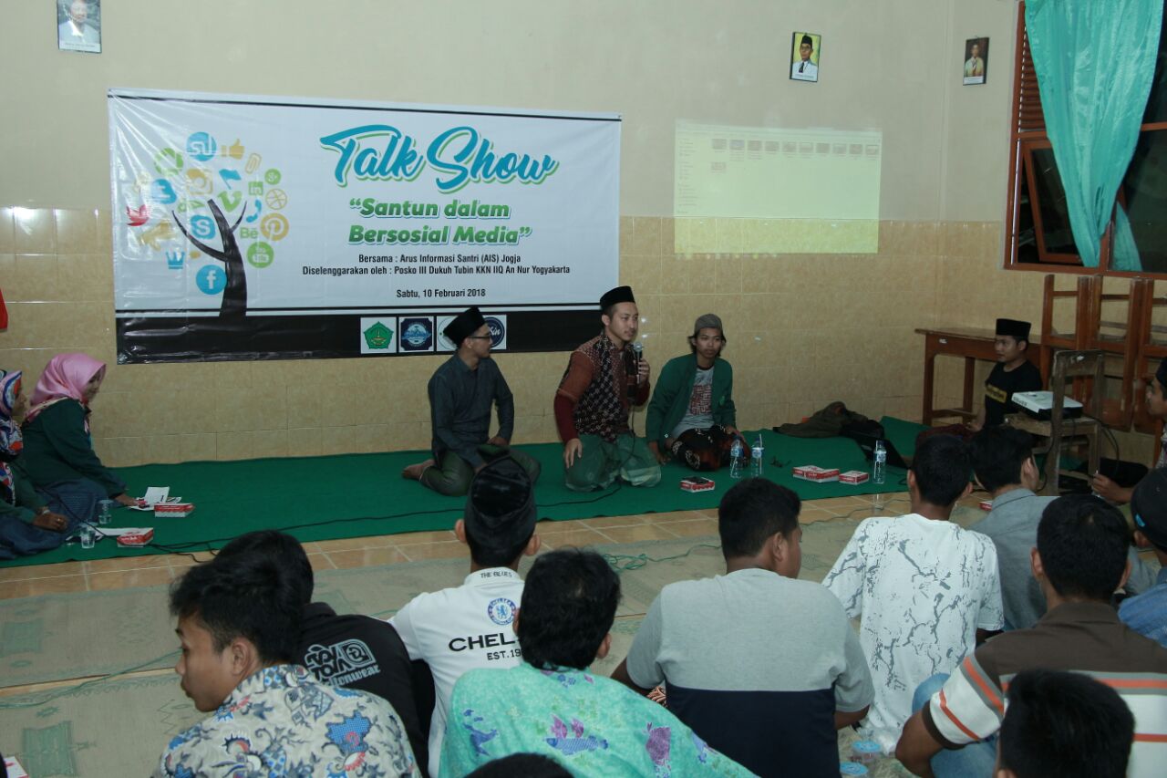 Talk Show: Santun dalam Bersosial Media