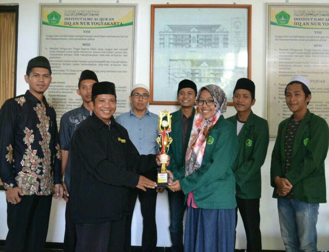 Mahasiswa IIQ An Nur Yogyakarta Raih Juara Musikalisasi Puisi & Essay