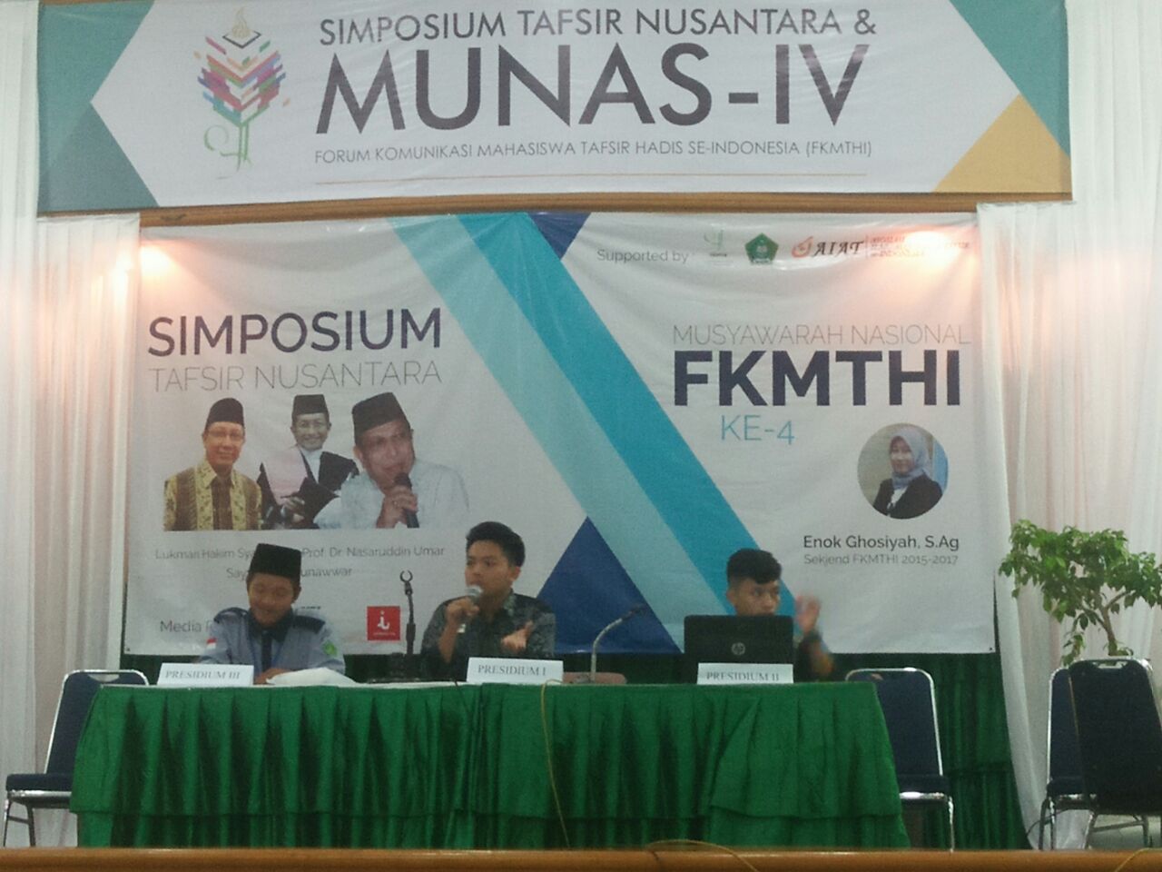 Mahasiswa IIQ Hadiri MUNAS IV FKMTHI di Jakarta