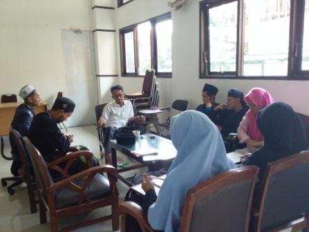 KTI Budayakan Mahasiswa untuk Menulis