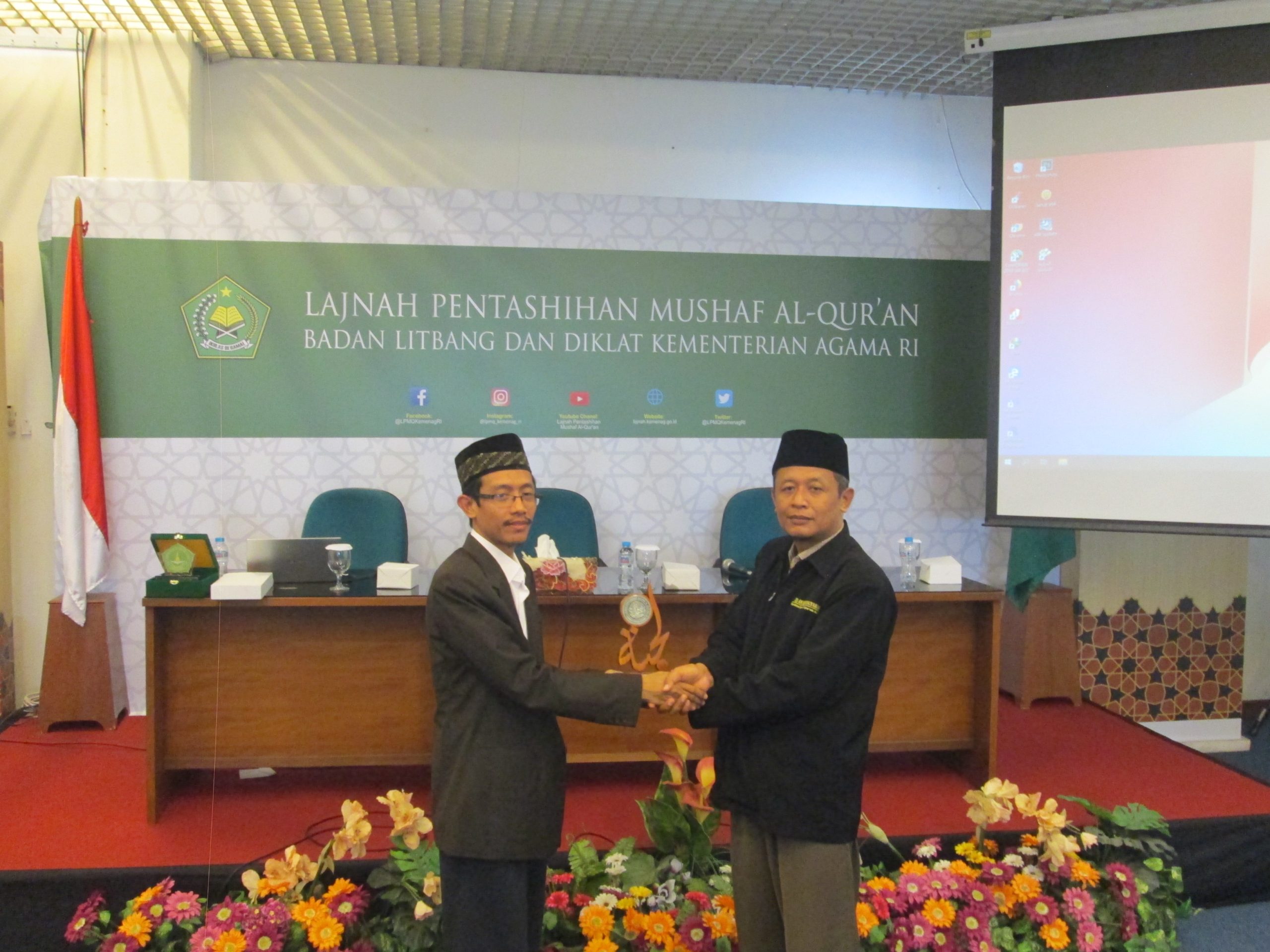 Mahasiswa Fakultas Ushuluddin IIQ An Nur Yogyakarta Praktik Tashih Dan Belajar Kajian Mushaf Al Qur’an Bersama Dewan Lajnah Pentashih Mushaf Al Qur’an Kemenag.