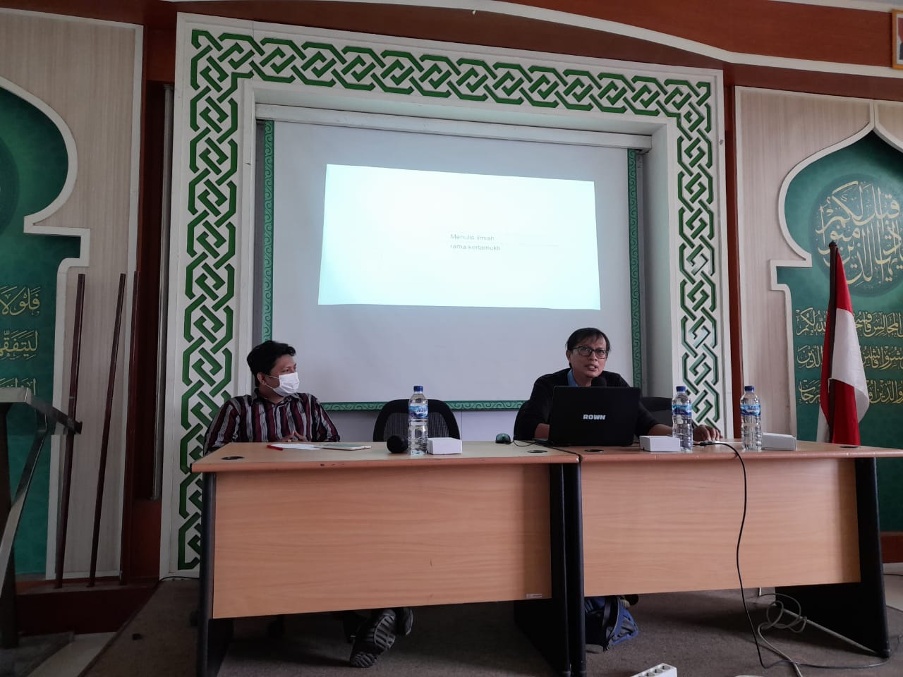 LPPM Adakan Acara Loka Karya Penulisan Jurnal Ilmiah