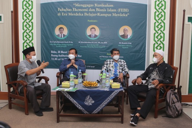 Terapkan Kurikulum MBKM, Fakultas Ekonomi dan Bisnis Islam Gelar Seminar Nasional