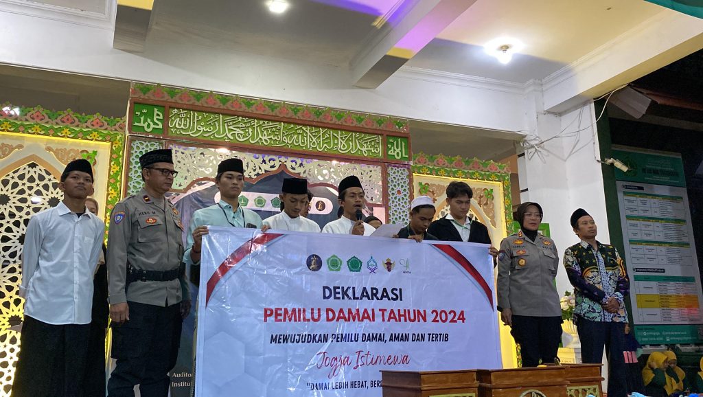 WhatsApp Image 2024 01 25 at 15.11.45 - Jaga Stabilitas Pemilu, DEMA Ushuluddin IIQ An Nur Yogyakarta Cetuskan Deklarasi Pemilu Damai
