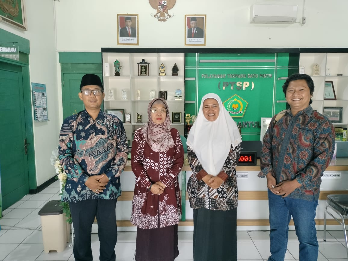 IIQ An Nur Yogyakarta Buka Kerja Sama Riset dan Publikasi dengan MAN 2 Bantul
