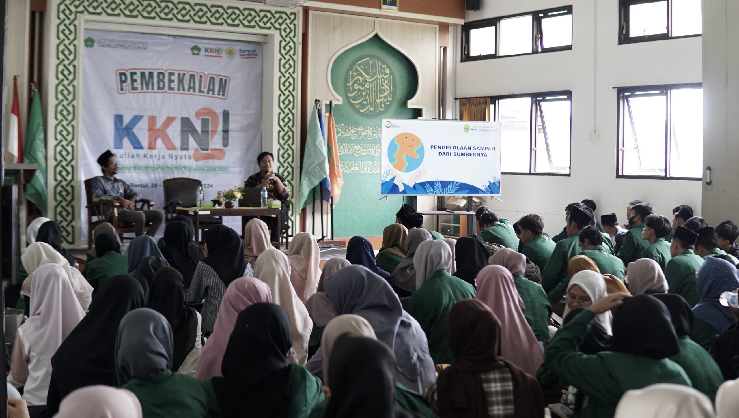 Dlingo, Hujan, dan Nataru