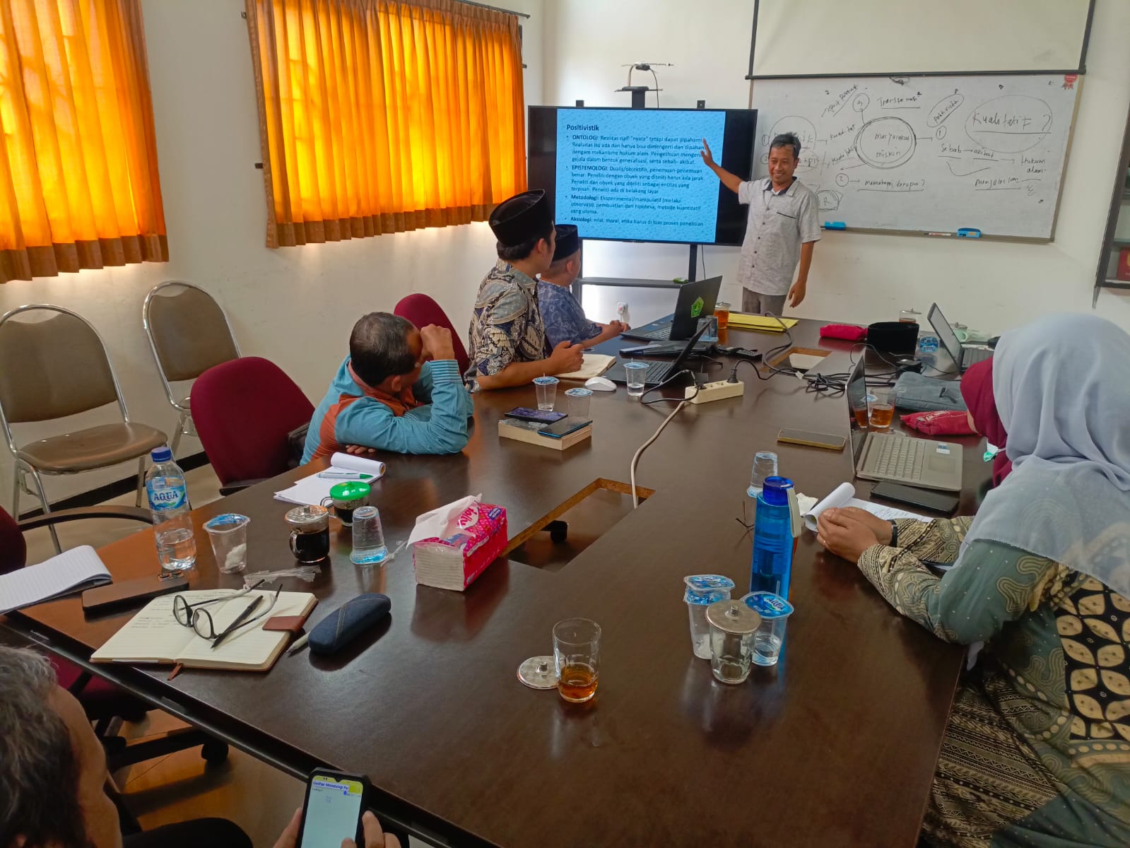 Rumuskan Pedoman Skripsi Berkualitas, FEBI IIQ An Nur Yogyakarta Gelar Pelatihan Metodologi Penelitian