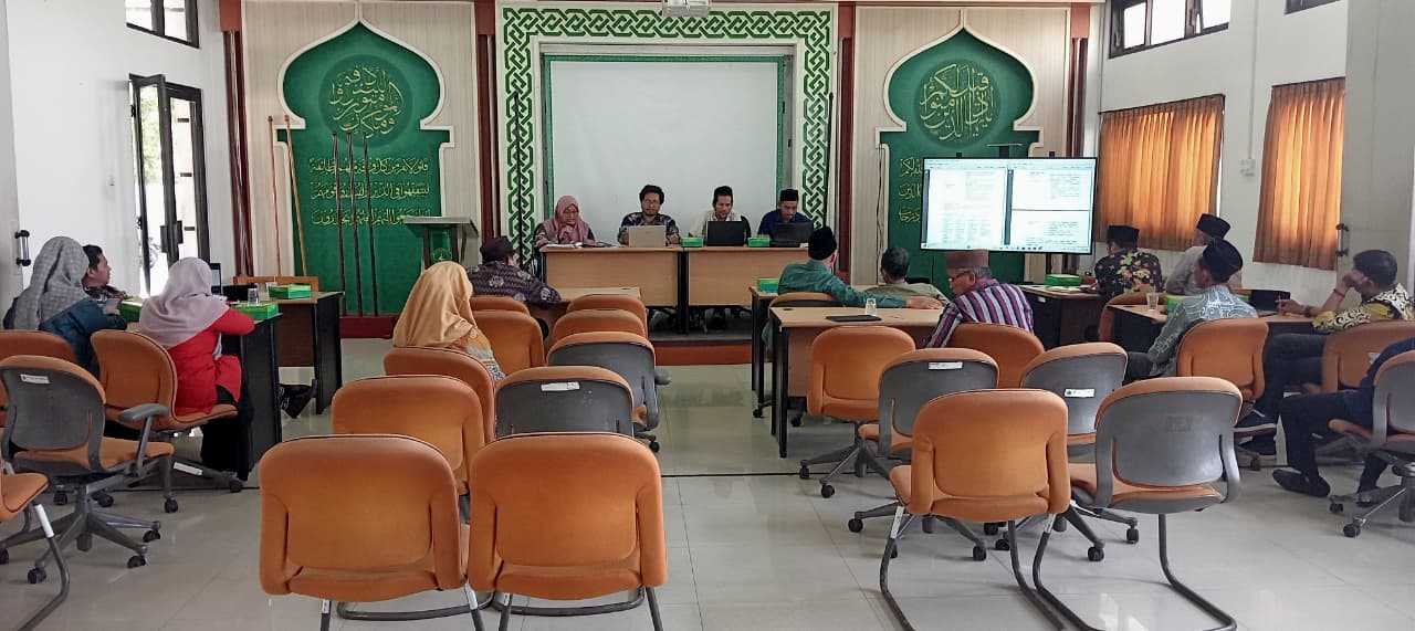 LPM IIQ An Nur Yogyakarta Gelar Rapat Tinjauan Manajemen, Bahas Hasil Audit Mutu Internal 2025