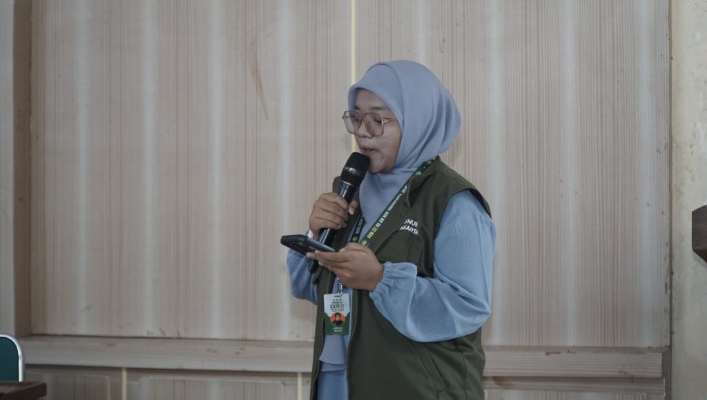 DSC6489 - Penarikan KKN IIQ An Nur Yogyakarta 2025/2026, Tangisan Warga, dan Meidina