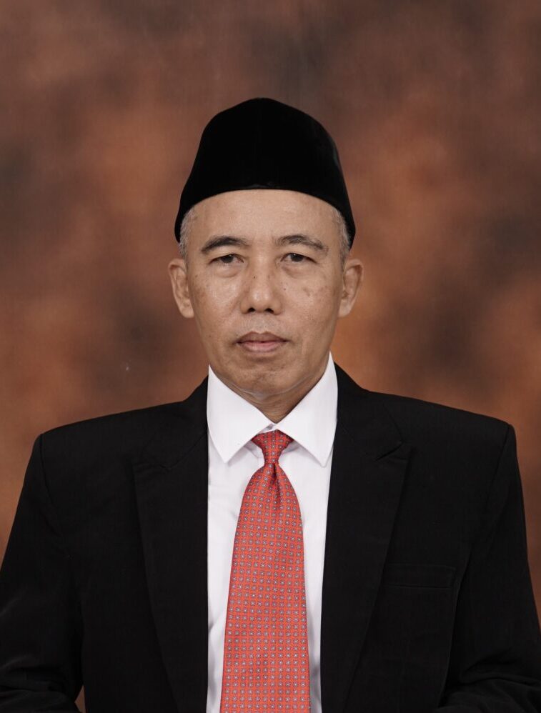 Dr. Munjahid, M.Ag.