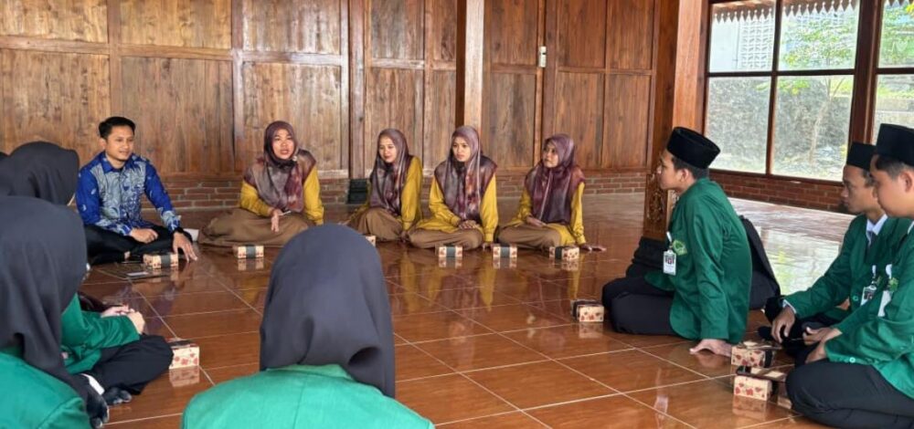 Delapan Mahasiswa IIQ An Nur Yogyakarta Mulai PLP di MTs TQ El Muna-Q